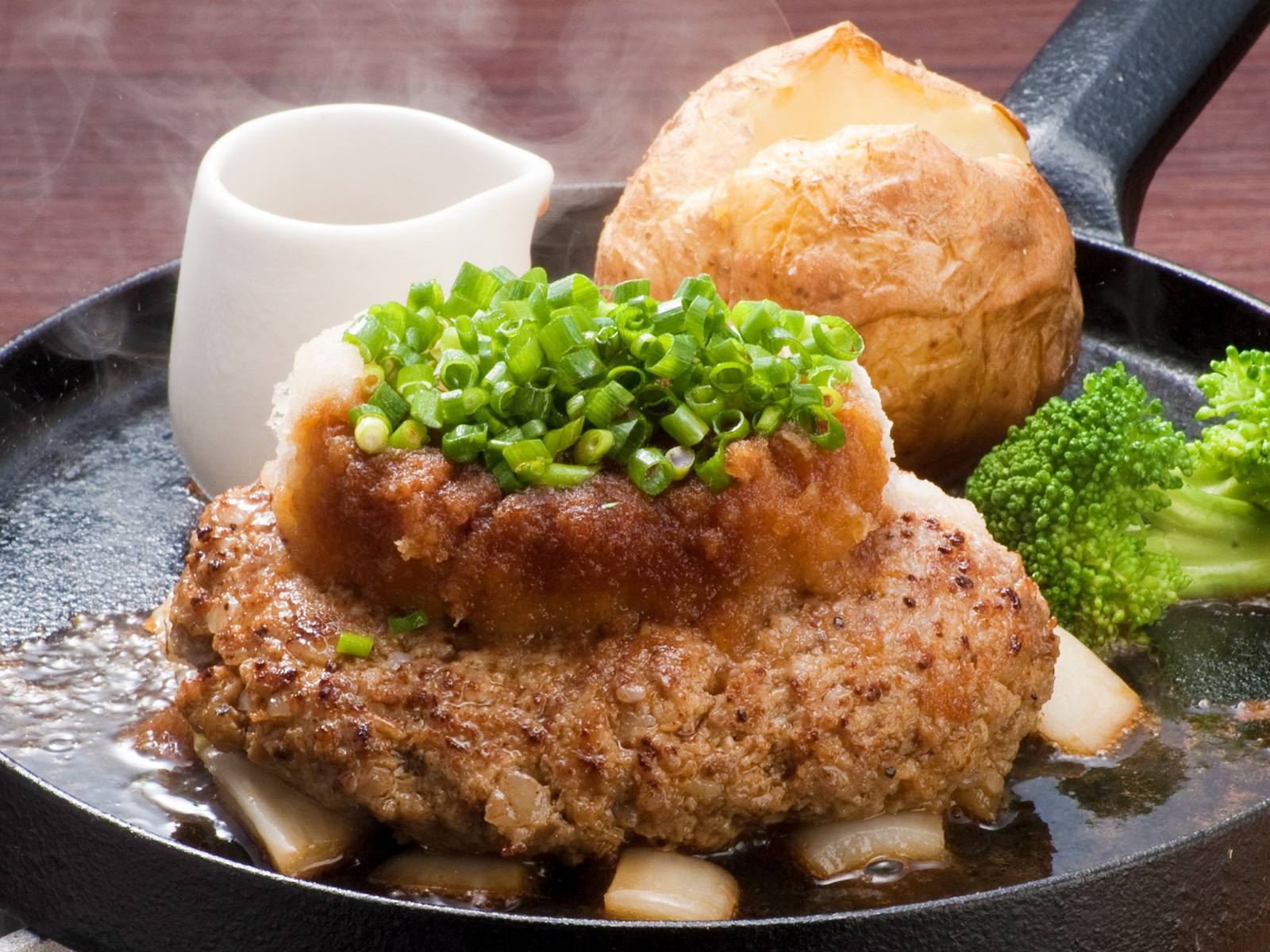 ぶっかけおろしジューシーバーグランチ